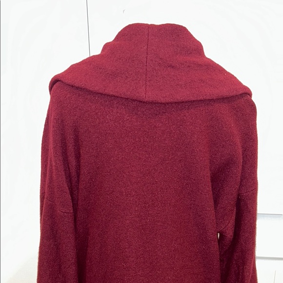 Moth Women's Burgundy Coat 100% wool - Picture 7 of 16